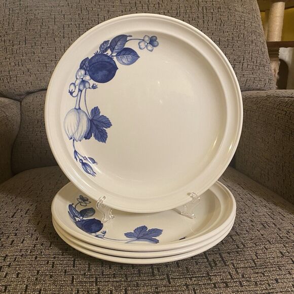 Set of 4 Vintage Portmeirion Harvest Blue Dinner Plates 10 1/2" Blue Floral 1995 - Picture 1 of 7